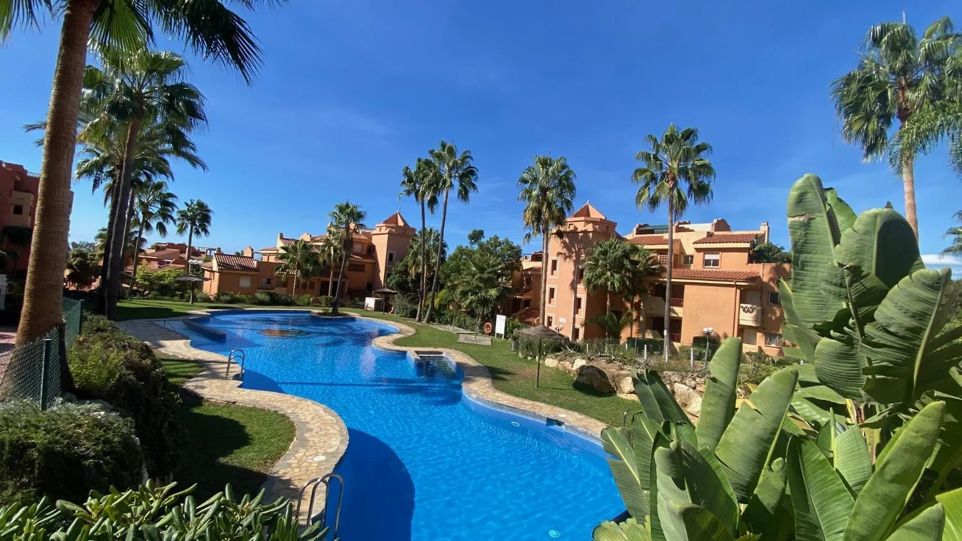 Apartamento Las Dunas Apartment Marbella